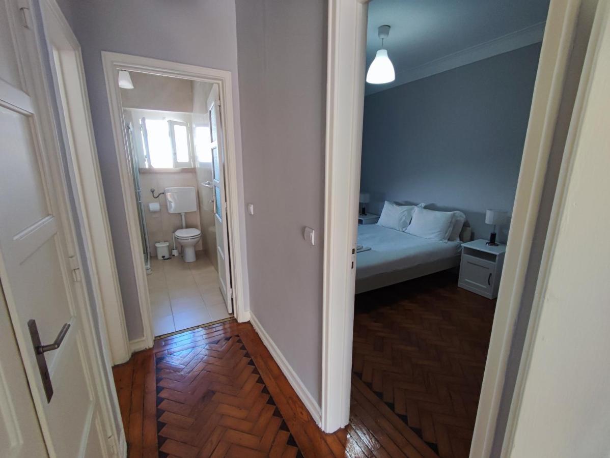 Lisbon Traditional T2 With Balcony In Damaia, Lisbon Amadora Exterior foto