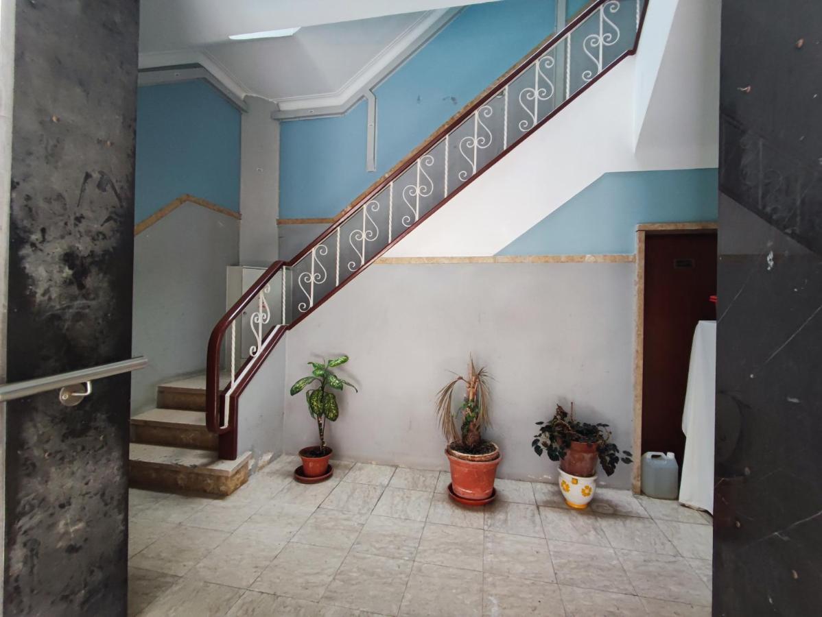 Lisbon Traditional T2 With Balcony In Damaia, Lisbon Amadora Exterior foto