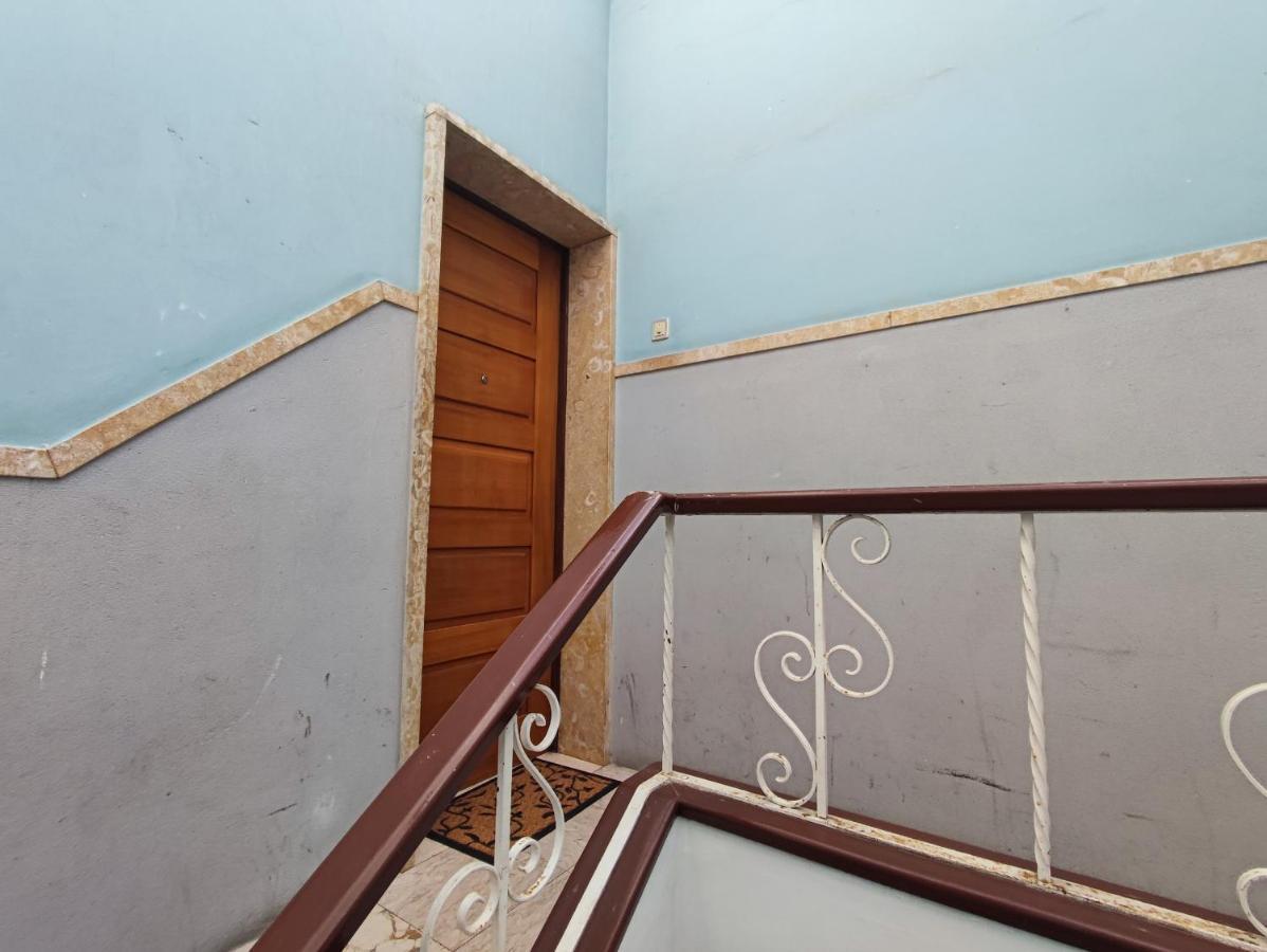 Lisbon Traditional T2 With Balcony In Damaia, Lisbon Amadora Exterior foto